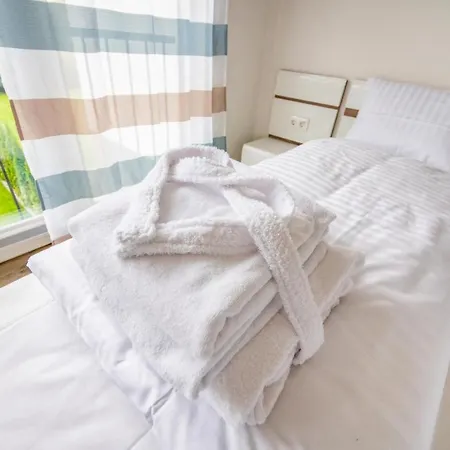 Dom wakacyjny Baltic Village-damp